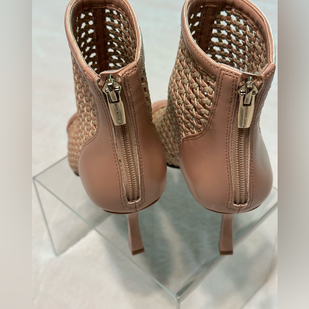 Vince Comuto Elegant Tan Peep-Toe Ankle Boots size 8, brand new. - Picture 3 of 8